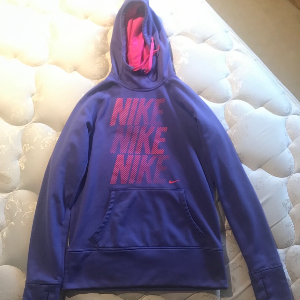 Nike Therma-Fit Hoodie